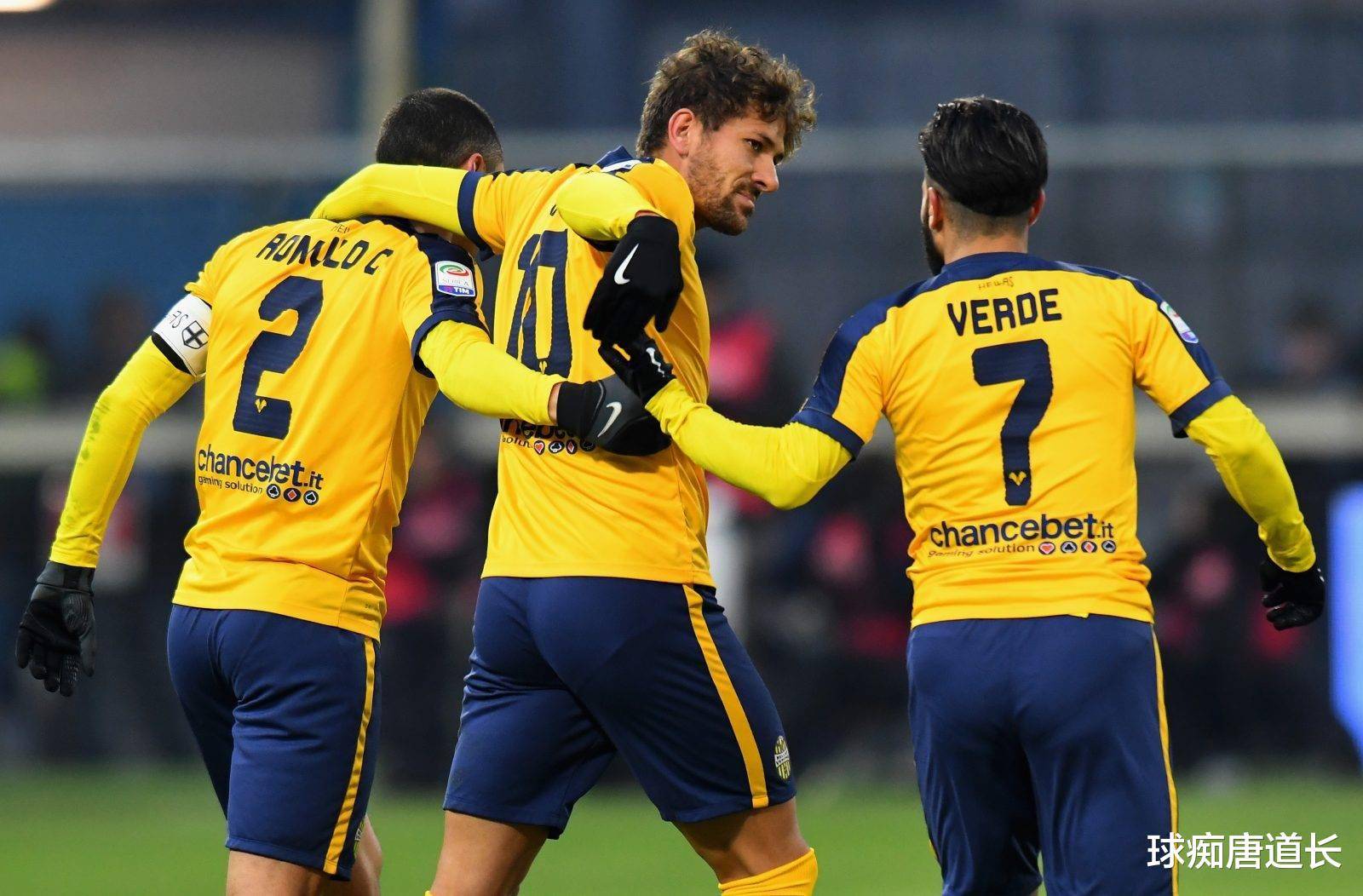 九游手游下载-波尔图迎意甲关键赛；国际比赛日内部沟通；赛场秩序良好；轮换策略成焦点的简单介绍