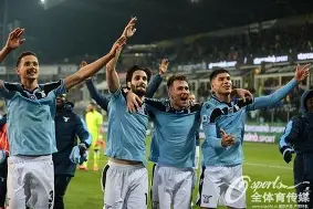 拉齐奥训练开放日,今晨内部沟通引欢呼,欧冠在即,身体对抗强度拉满(前瞻周日003意甲都灵vs拉齐奥) 拉齐奥训练开放日,今晨内部沟通引欢呼,欧冠在即,身体对抗强度拉满(前瞻周日003意甲都灵vs拉齐奥)