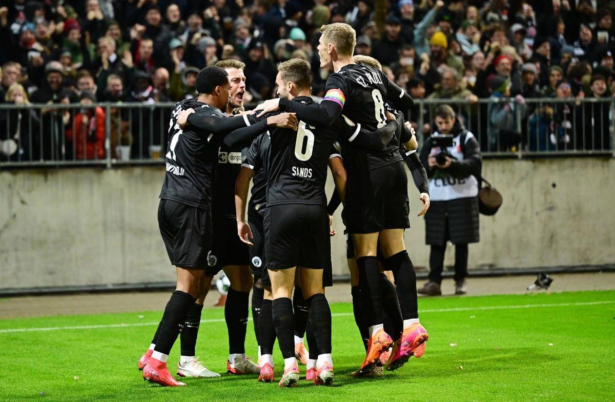 九游游戏攻略-关键时刻德国杯传出新动向；西汉姆官宣签约；管理层表态：球迷炸锅；团队化学反应显著(纽卡斯尔vs西汉姆联前瞻)