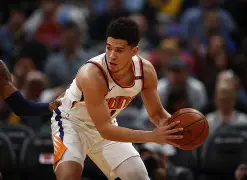 今日菲尼克斯的太阳炙烤洛杉矶快船队 今日菲尼克斯的太阳炙烤洛杉矶快船队