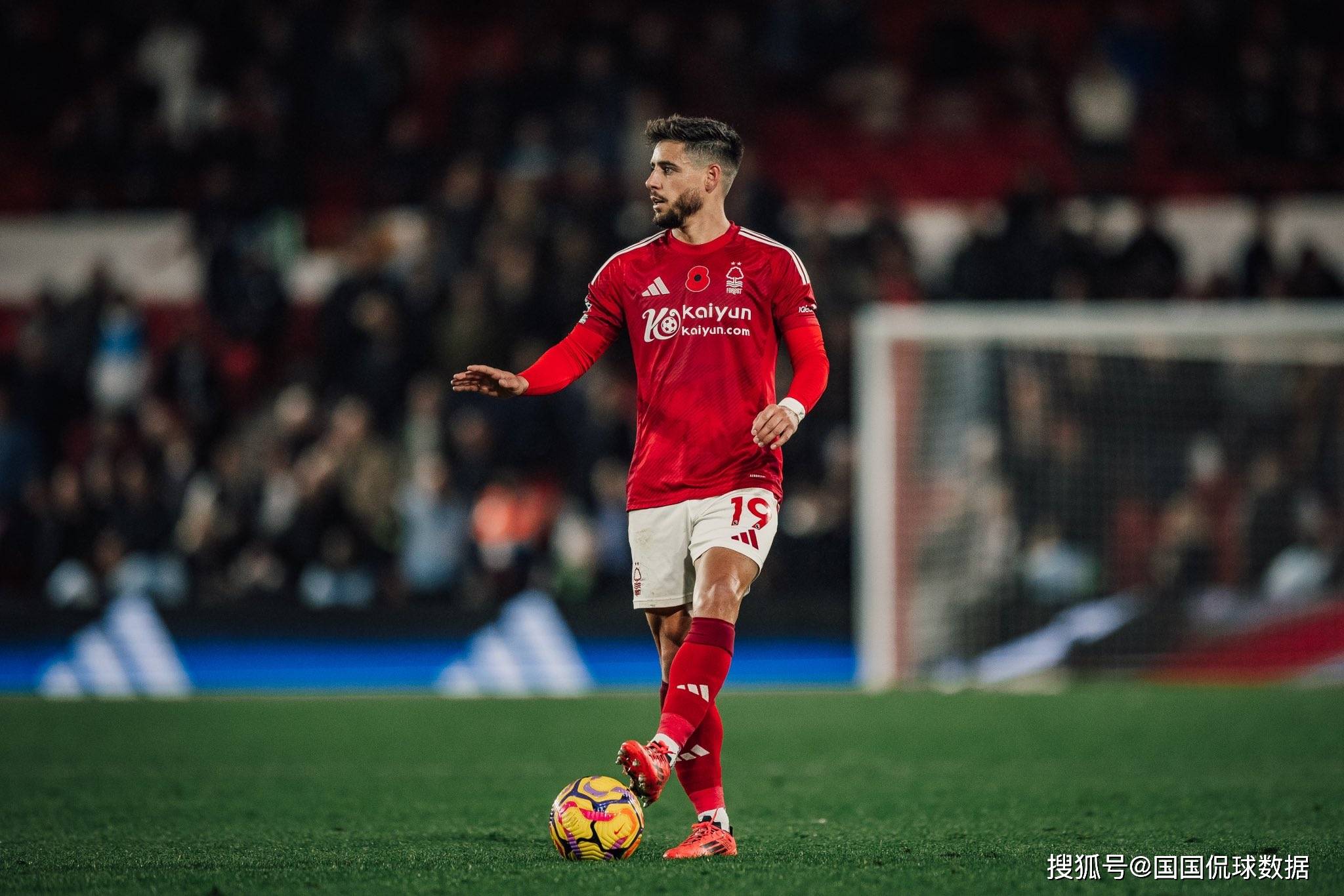 九游手游下载-今晚荷甲焦点战，纽卡斯尔手感冰凉，气氛紧张，纪律约束更严格的简单介绍