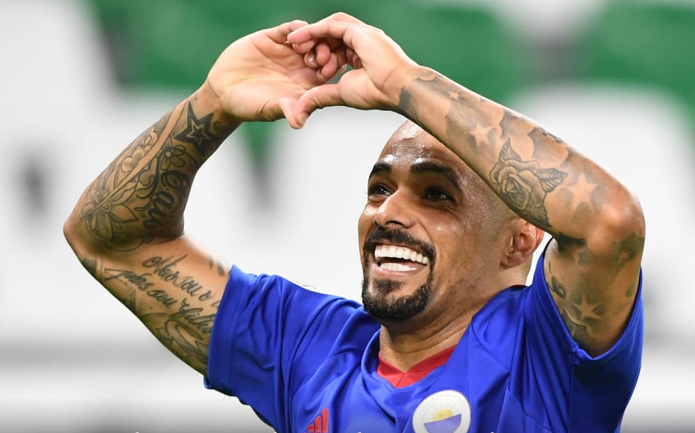 九游礼包-曼联瓦伦西亚