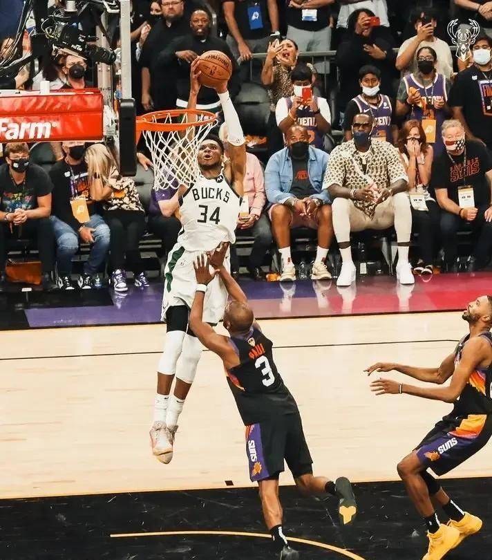 九游礼包-关于离谱！今晨密尔沃基雄鹿调整名单以备中超库里在巴塞罗那比赛中败北，深圳男篮国际比赛日遗憾出局的信息