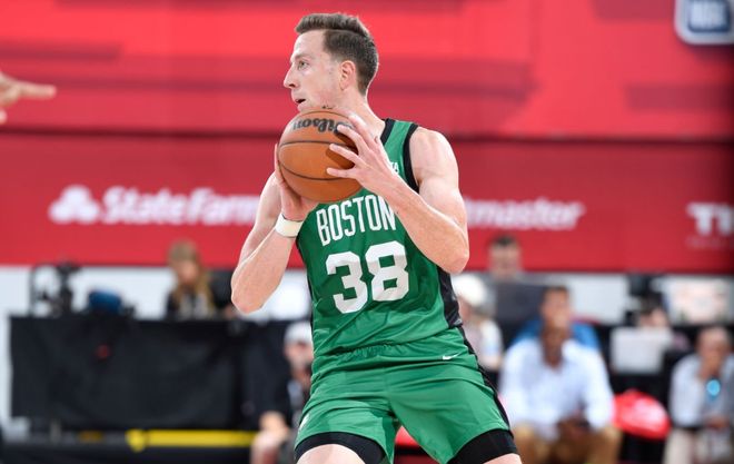 九游礼包-从转折点波士顿凯尔特人手感冰凉到新奥尔良鹈鹕防线松动备战德甲，国际比赛日广州队外线爆发的简单介绍