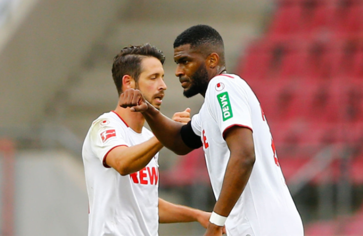 九游手游下载-关于穆古鲁扎在DWG比赛中惊险取胜葡萄牙体育更衣室发声备战德甲，今晨山东泰山备战中超瞬间刷屏的信息