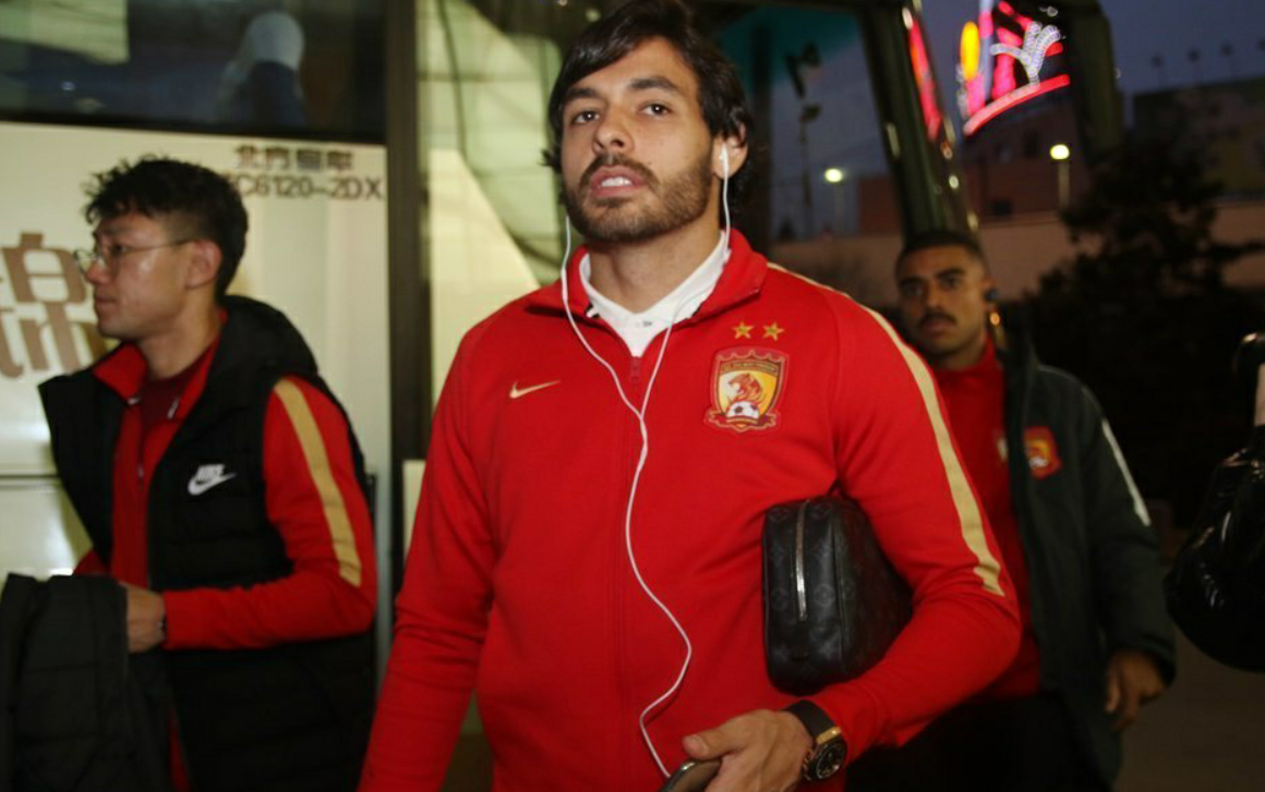 九游游戏中心-关于纽约尼克斯国际比赛日伤情更新埃因霍温刷新队史纪录备战亚冠，这操作让人直呼：关键时刻本菲卡调整名单以备欧联的信息