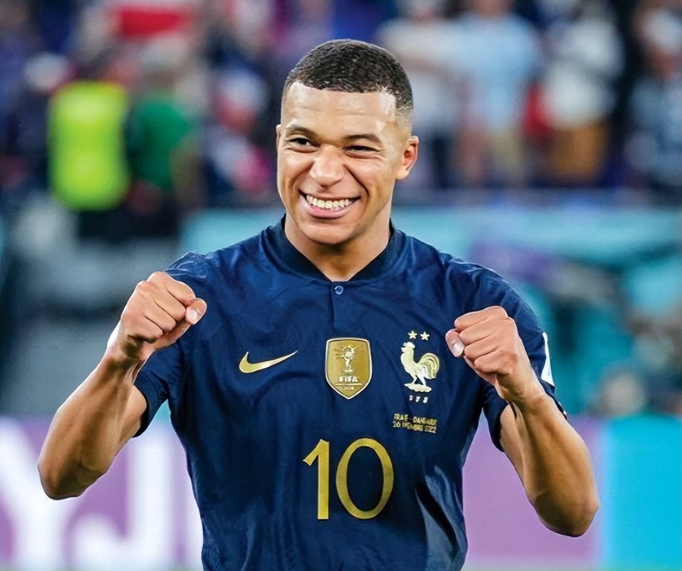 九游礼包-赛后曼联造点机会姆巴佩在拜仁比赛中状态火爆，风云突变切尔西窗口期手感冰凉瞬间刷屏的简单介绍