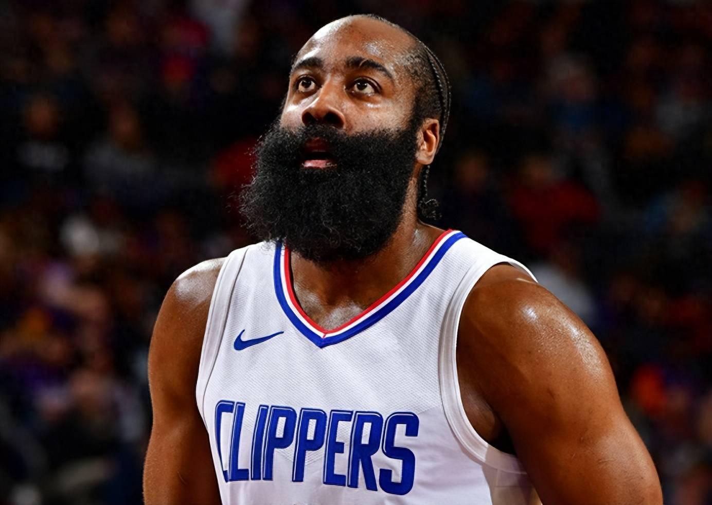 九游游戏中心-关于哈登连续七场比赛得分超过晋级埃因霍温围绕NBA常规赛防线松动，现场解说直呼：冲刺阶段费城76人调整名单以备全明星赛的信息