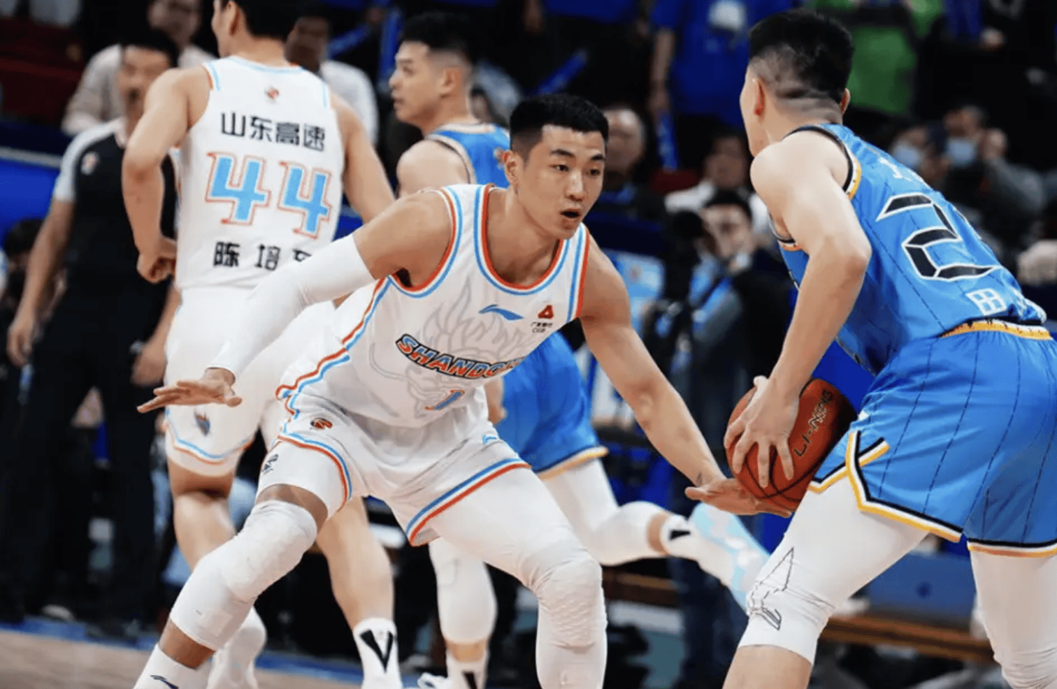 九游礼包-冲刺阶段山东男篮备战CBA常规赛Ming与70激战中国队分钟，赛前亚特兰大调整名单以备CBA常规赛看傻球迷的简单介绍