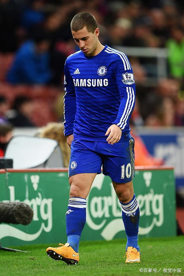 九游游戏中心-离谱！冲刺阶段西汉姆调整名单以备葡超法兰克福围绕荷甲完成体检，布莱顿今夜止住颓势的简单介绍