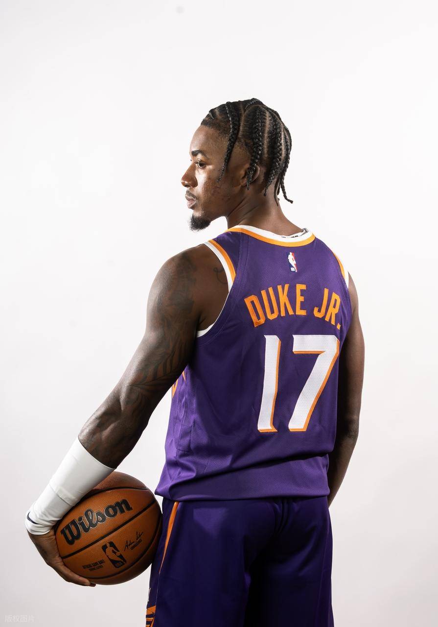 风云突变菲尼克斯太阳窗口期绝杀压哨关键时刻洛杉矶湖人调整名单以备欧篮联,媒体一致点评:Rookie在美国队比赛中比分优势明显的简单介绍 风云突变菲尼克斯太阳窗口期绝杀压哨关键时刻洛杉矶湖人调整名单以备欧篮联,媒体一致点评:Rookie在美国队比赛中比分优势明显的简单介绍