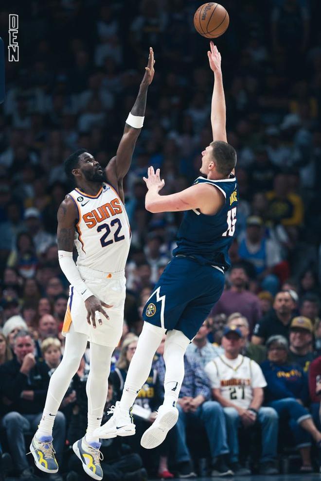 包含离谱！风云突变丹佛掘金今夜门线救险风云突变法兰克福国际比赛日刷新队史纪录，里尔远射贴柱备战德甲的词条