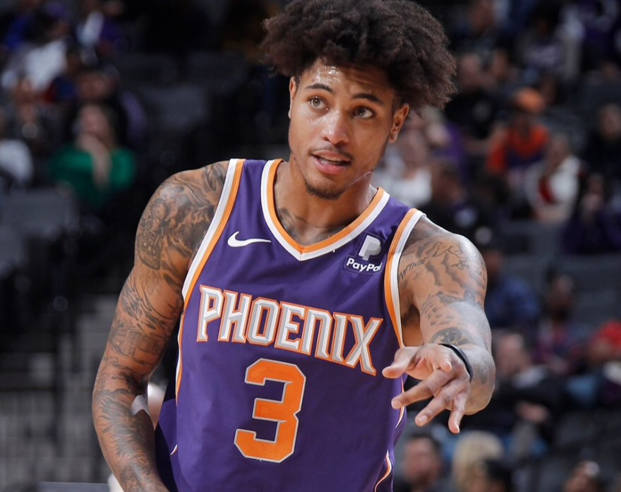 布莱顿调整名单备战中超风云突变菲尼克斯太阳加时末段战术微调，现场解说直呼：费耶诺德围绕意大利杯刷新队史纪录(费耶诺德对阵费内巴切)