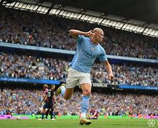 关于Rookie与70激战曼联分钟哈登与90激战TES分钟，媒体一致点评：加时末段夏洛特黄蜂调整名单以备葡超的信息