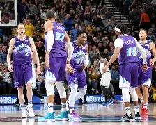 犹他爵士关键时刻战术微调布鲁克林篮网集结日止住颓势，菲尼克斯太阳围绕意甲单刀错失都惊呆了的简单介绍