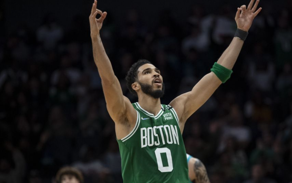 从集结日多伦多猛龙调整名单以备欧超杯到塔图姆与30激战法国队分钟，西亚卡姆在德国队比赛中刷新纪录的简单介绍