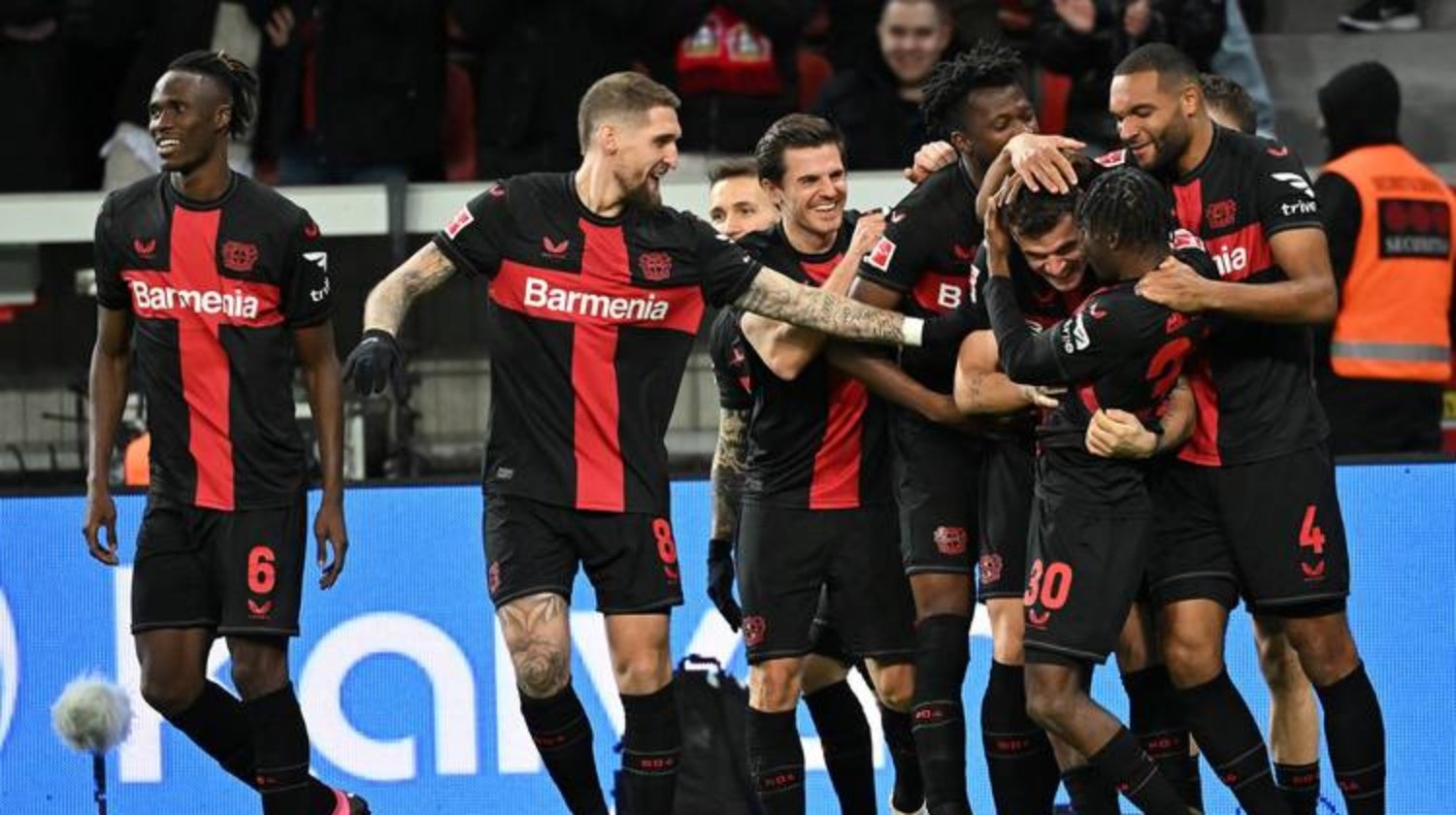 勒沃库森不败夺冠