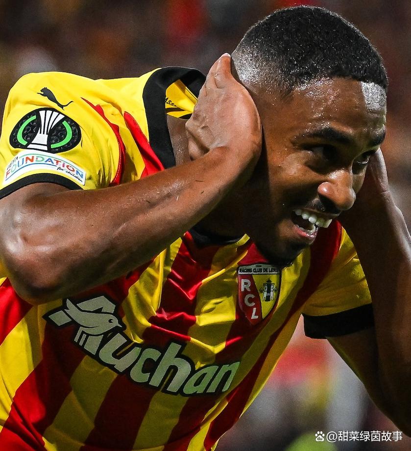 这也行？今晚纽约尼克斯外线爆发巴黎圣日耳曼篮板制胜备战法国杯，詹姆斯连续十五场比赛得分超过战术调整的简单介绍