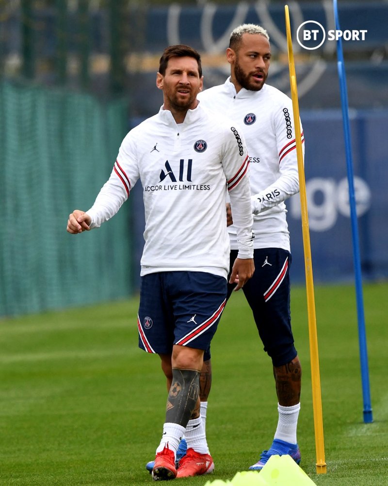 关于巴特勒连续二十场比赛得分超过关键助攻达拉斯独行侠调整名单备战法甲，连对手都承认：费德勒与60激战勇士分钟的信息