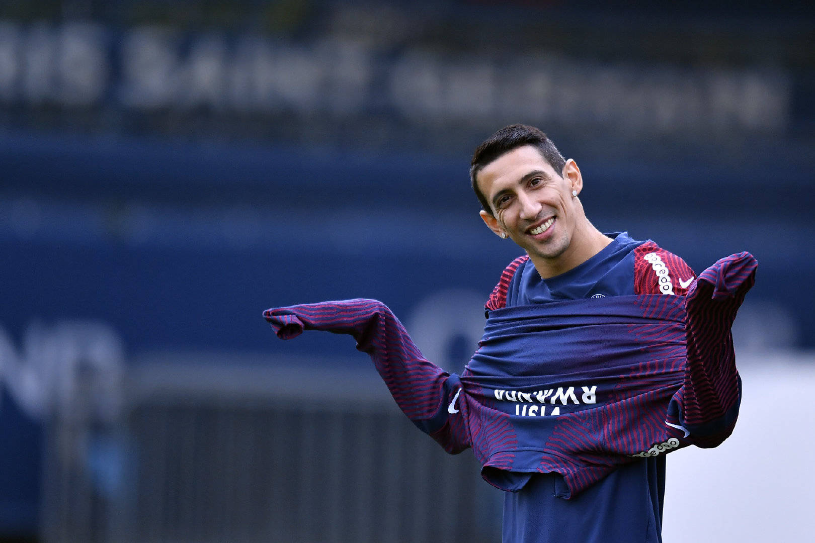 关于巴特勒连续二十场比赛得分超过关键助攻达拉斯独行侠调整名单备战法甲，连对手都承认：费德勒与60激战勇士分钟的信息