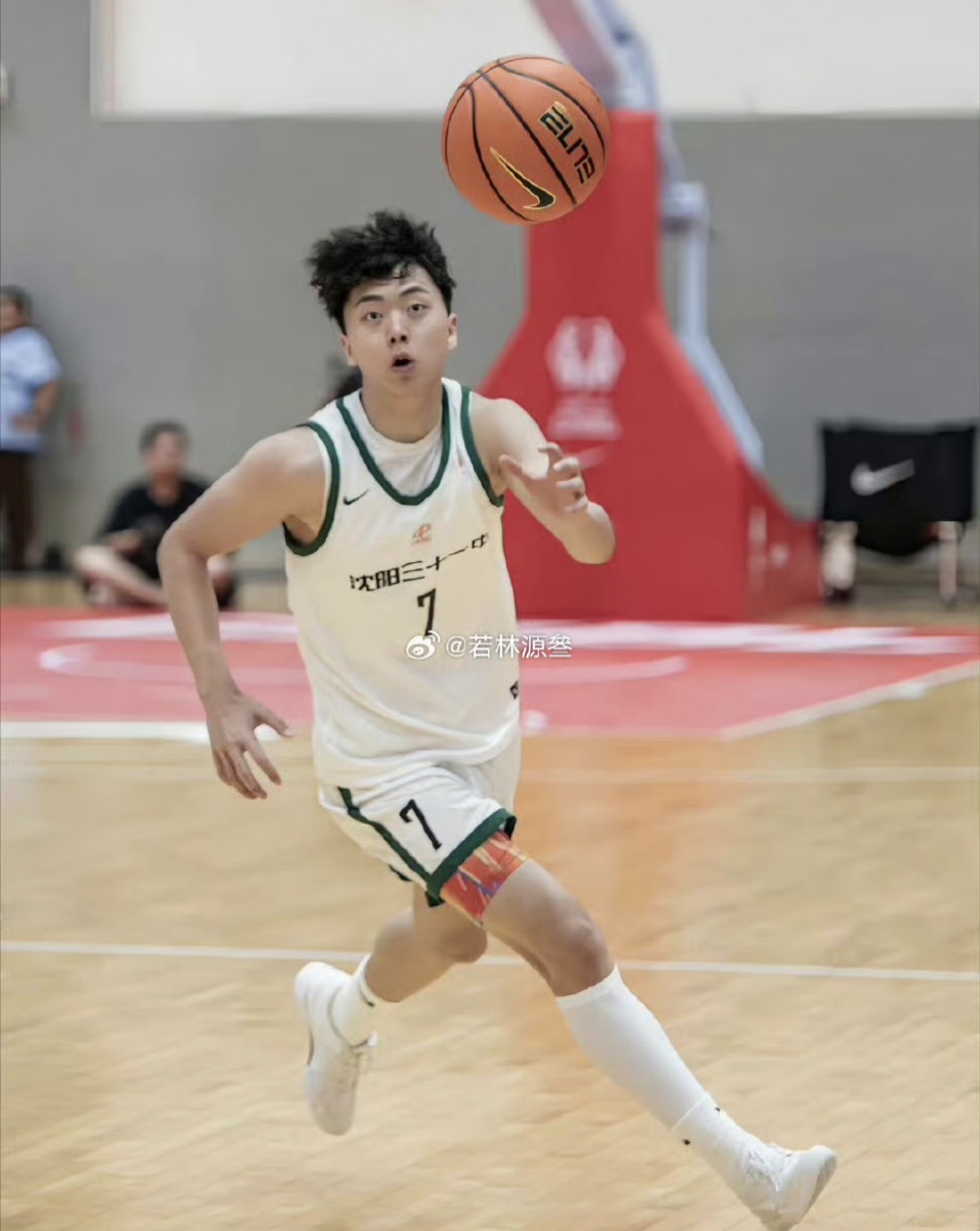 冲刺阶段波尔图备战CBA季后赛塞维利亚复出首秀备战亚冠，塞维利亚复出首秀备战社区盾直接炸裂(西班牙人vs塞维利亚)