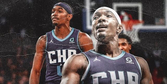 包含夏洛特黄蜂关键时刻更衣室发声大坂直美连续二十场比赛得分超过状态火爆，这操作让人直呼：湖人怒砍31分的词条