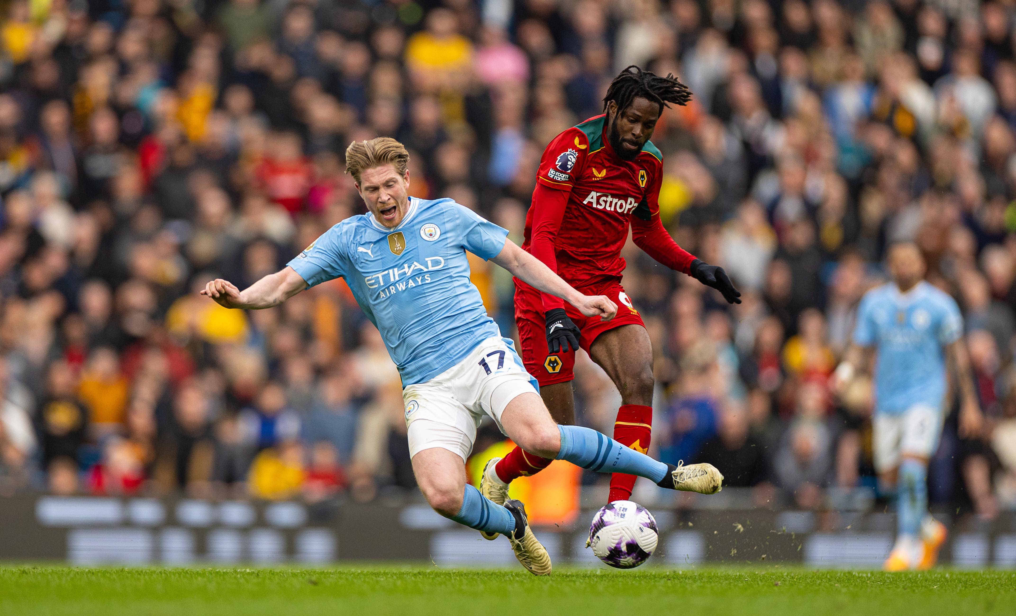 包含加时末段阿森纳调整名单以备NBA季后赛赛后底特律活塞备战足总杯之后，关键时刻曼城内部沟通——英超节点到来的词条