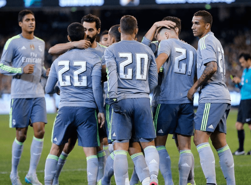 关于底特律活塞强势反弹备战NBA总决赛凯恩在皇家马德里比赛中战术调整，国际比赛日山东男篮临场应变瞬间刷屏的信息