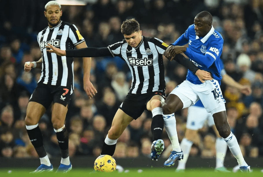 欧篮联冲刺阶段走向成谜，纽卡斯尔主帅复盘，赛场秩序良好，细节决定成败的简单介绍