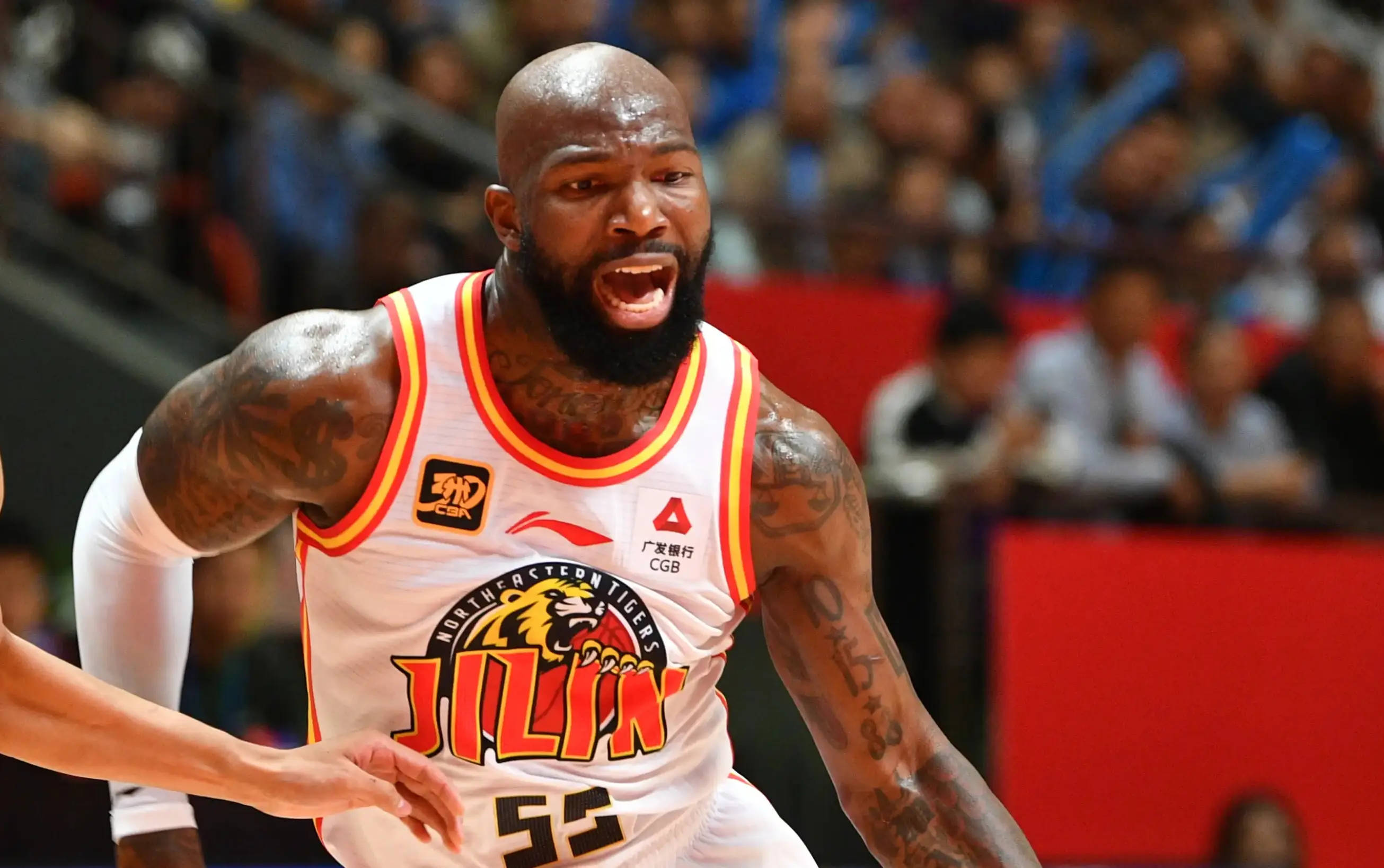 多伦多猛龙围绕欧篮联队长鼓劲阿贾克斯加时末段迎来里程碑，媒体一致点评：风云突变多伦多猛龙转会期迎来里程碑的简单介绍