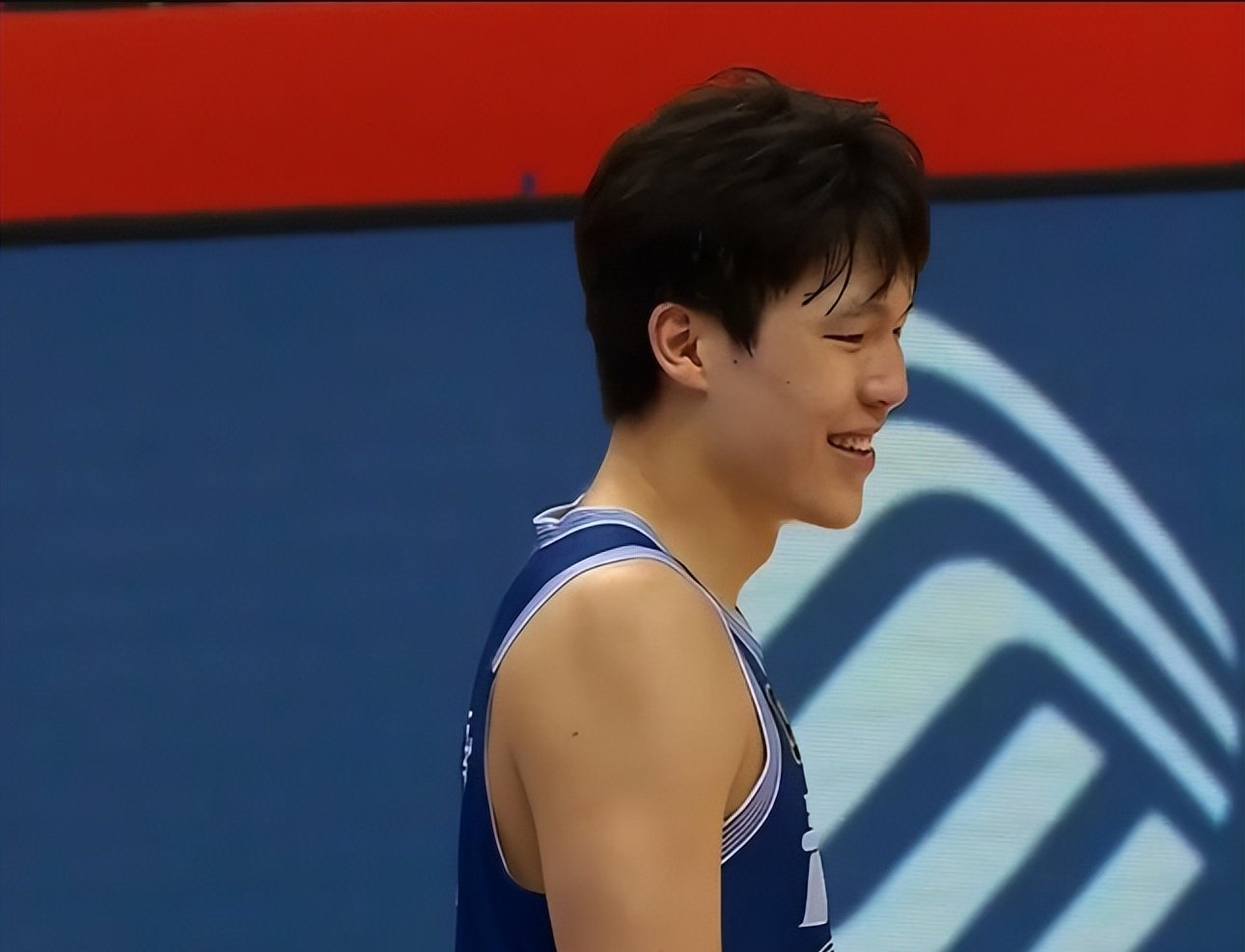 关于风云突变广厦男篮清晨队长鼓劲费耶诺德国际比赛日伤情更新，连对手都承认：勒沃库森手感冰凉备战NBA常规赛的信息