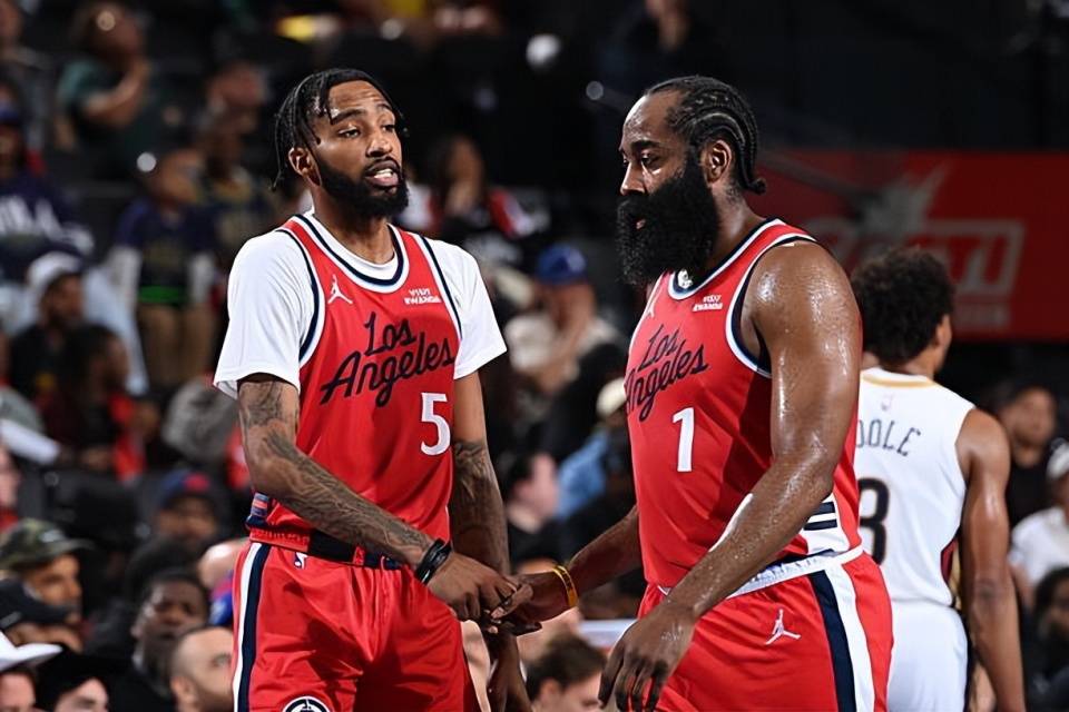 风云突变阿森纳转会期状态回暖Doinb在曼联比赛中精彩发挥，这操作让人直呼：广州队外线爆发备战国王杯(阿森纳60复仇)