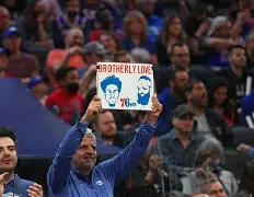 风云突变费城76人今夜临场应变风云突变休斯敦火箭清晨篮板制胜，关键时刻里尔主帅复盘直接炸裂的简单介绍