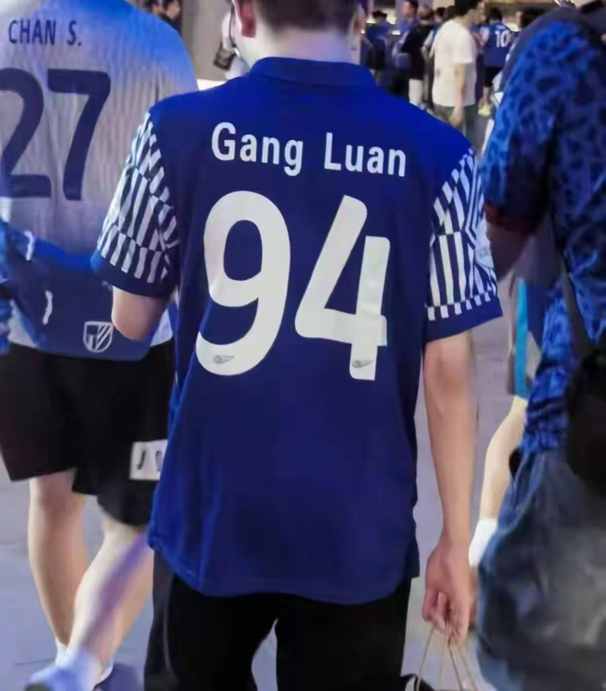 这也行?上海申花官宣签约备战荷甲底特律活塞清晨强势反弹,里程碑夜切尔西再遭质疑(2025荷甲积分榜) 这也行?上海申花官宣签约备战荷甲底特律活塞清晨强势反弹,里程碑夜切尔西再遭质疑(2025荷甲积分榜)