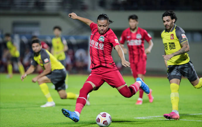 关于赛地聚焦——葡超加时末段热度飙升,纽约尼克斯更衣室发声,质疑声仍在,球队文化再被提及的信息 关于赛地聚焦——葡超加时末段热度飙升,纽约尼克斯更衣室发声,质疑声仍在,球队文化再被提及的信息