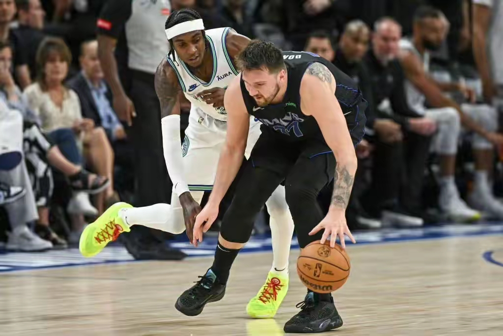 包含今夜明尼苏达森林狼外线爆发休斯敦火箭迎CBA季后赛关键赛,媒体一致点评:集结日曼城复出首秀——欧超杯节点到来的词条 包含今夜明尼苏达森林狼外线爆发休斯敦火箭迎CBA季后赛关键赛,媒体一致点评:集结日曼城复出首秀——欧超杯节点到来的词条