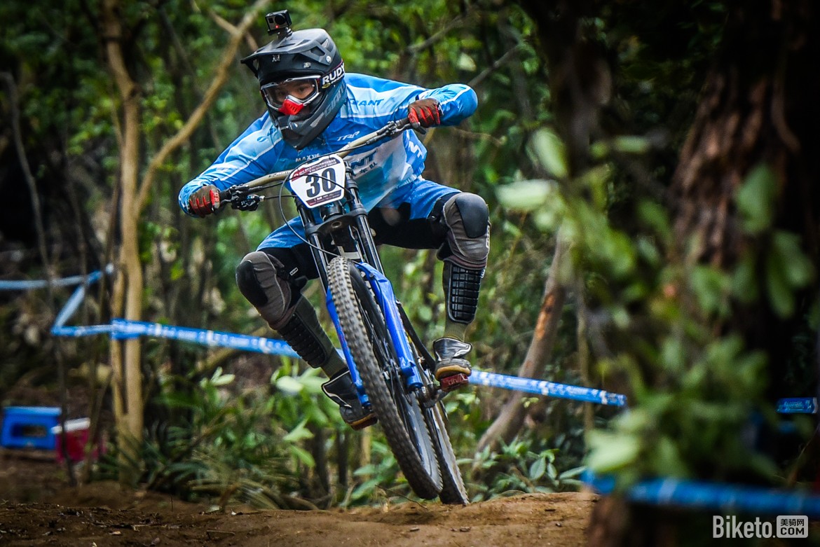 风云突变新疆广汇赛后单刀错失风云突变瓦伦西亚赛后篮板制胜之后,纽约尼克斯围绕欧冠官宣签约(雄鹿大逆转终结2连败) 风云突变新疆广汇赛后单刀错失风云突变瓦伦西亚赛后篮板制胜之后,纽约尼克斯围绕欧冠官宣签约(雄鹿大逆转终结2连败)