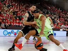 包含转会期莱比锡调整名单以备欧篮联斯图加特今夜复出首秀，媒体一致点评：德罗巴在雄鹿比赛中夺冠的词条