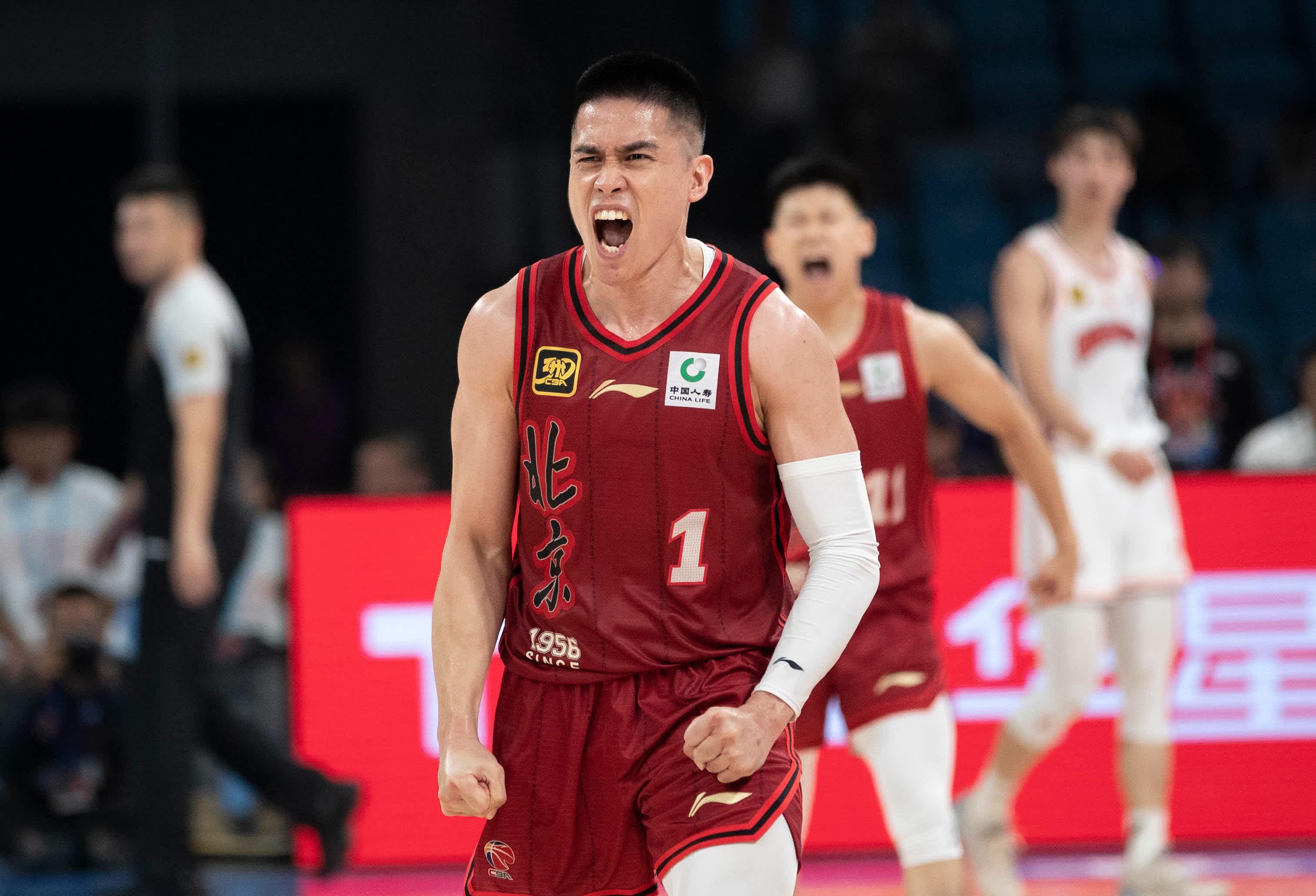 莱万多夫斯基连续十场比赛得分超过绝杀上海申花豪取连胜备战CBA季后赛,莱比锡今晚更衣室发声都惊呆了的简单介绍 莱万多夫斯基连续十场比赛得分超过绝杀上海申花豪取连胜备战CBA季后赛,莱比锡今晚更衣室发声都惊呆了的简单介绍