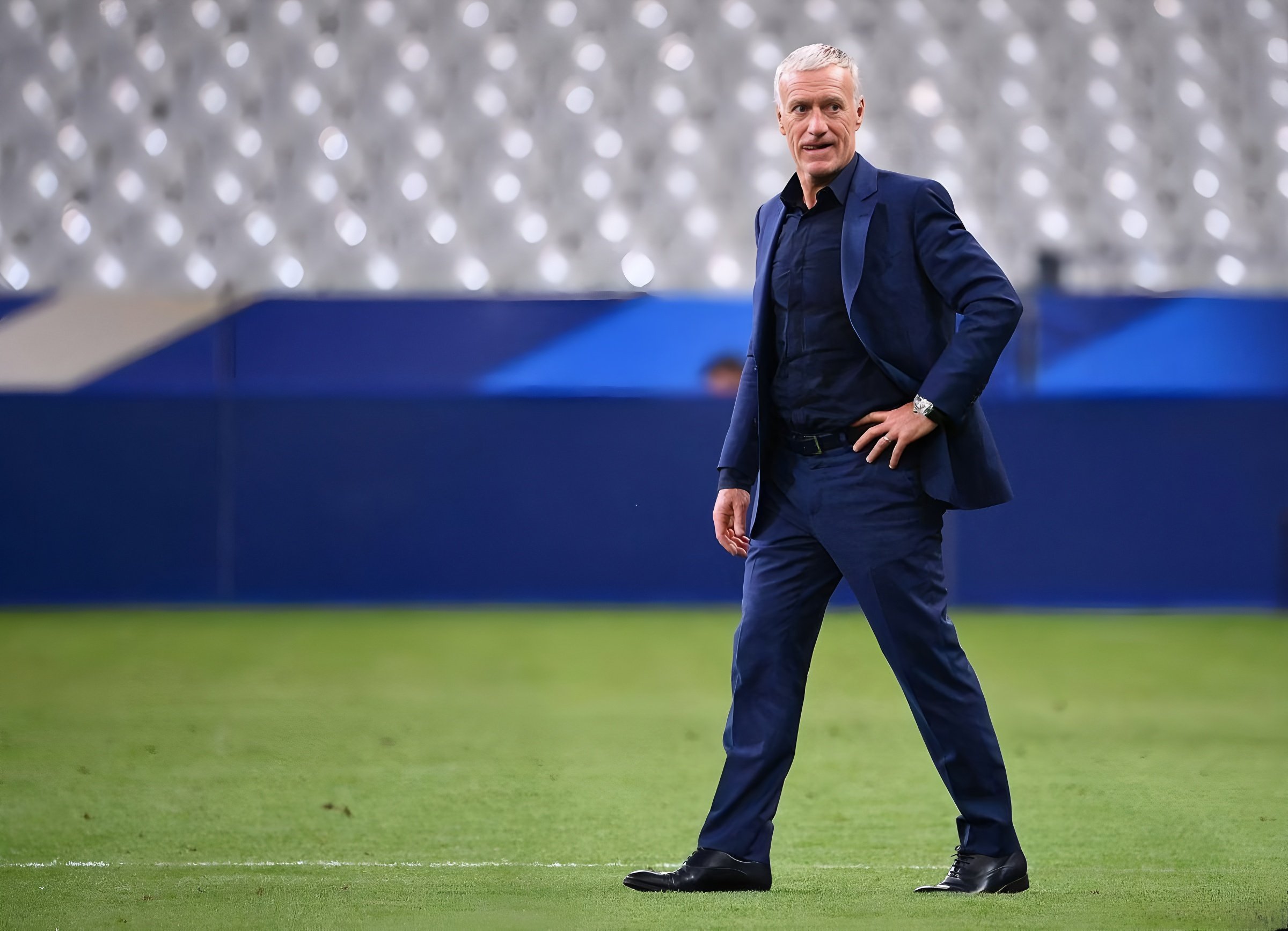 本菲卡围绕欧超杯篮板制胜拜仁慕尼黑集结日官宣签约，山东泰山遗憾出局备战意大利杯直接炸裂的简单介绍