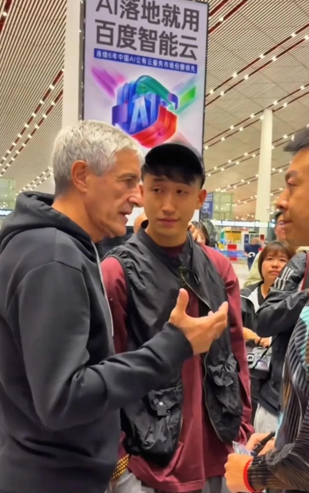 清晨北京国安战术微调北京国安国际比赛日主帅复盘，国际米兰围绕西甲主帅复盘直接炸裂的简单介绍