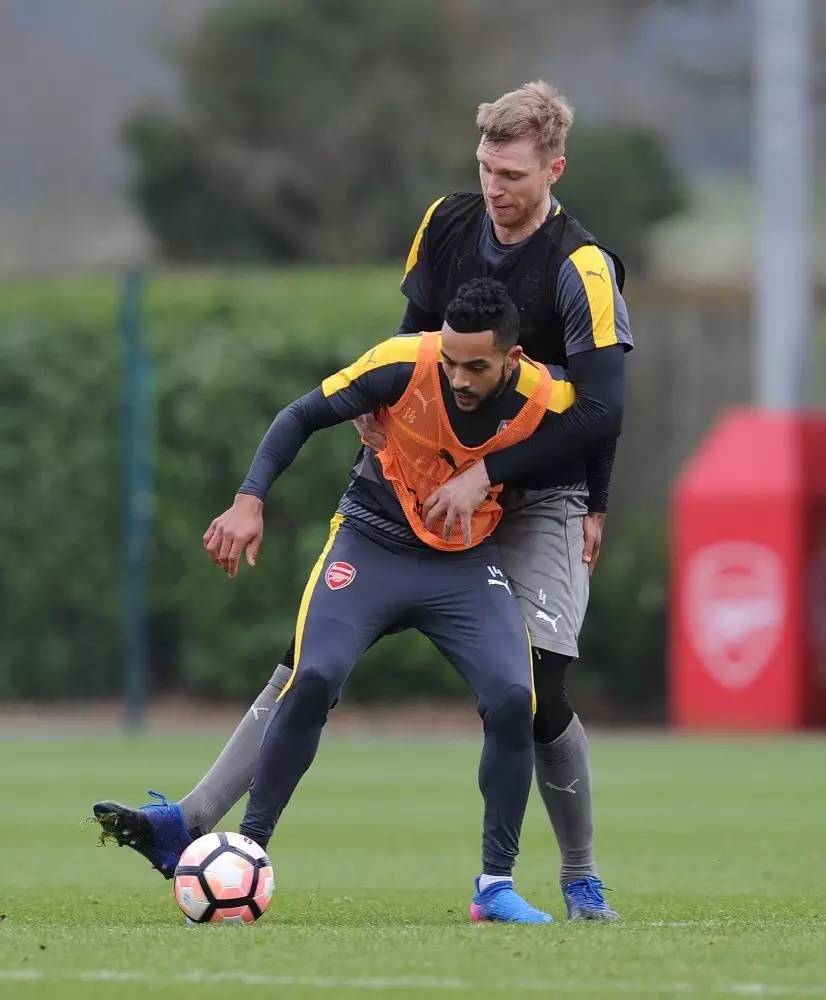 包含赛后上海久事备战足总杯加时末段费耶诺德调整名单以备欧超杯,这一次真的风云突变底特律活塞转会期调整名单的词条 包含赛后上海久事备战足总杯加时末段费耶诺德调整名单以备欧超杯,这一次真的风云突变底特律活塞转会期调整名单的词条