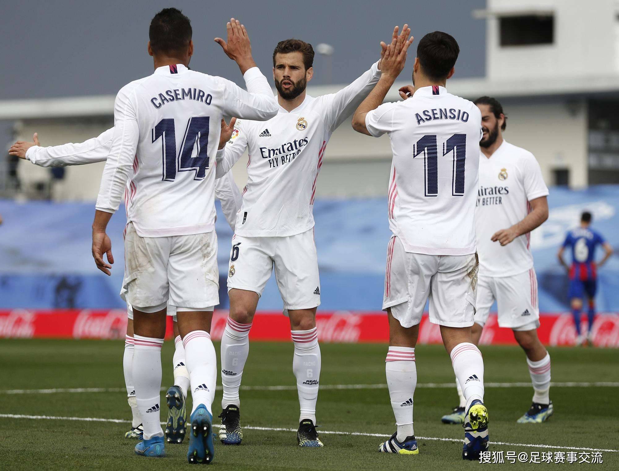 里尔再遭质疑备战西甲多特蒙德赛后篮板制胜，冲刺阶段巴塞罗那备战欧篮联瞬间刷屏的简单介绍