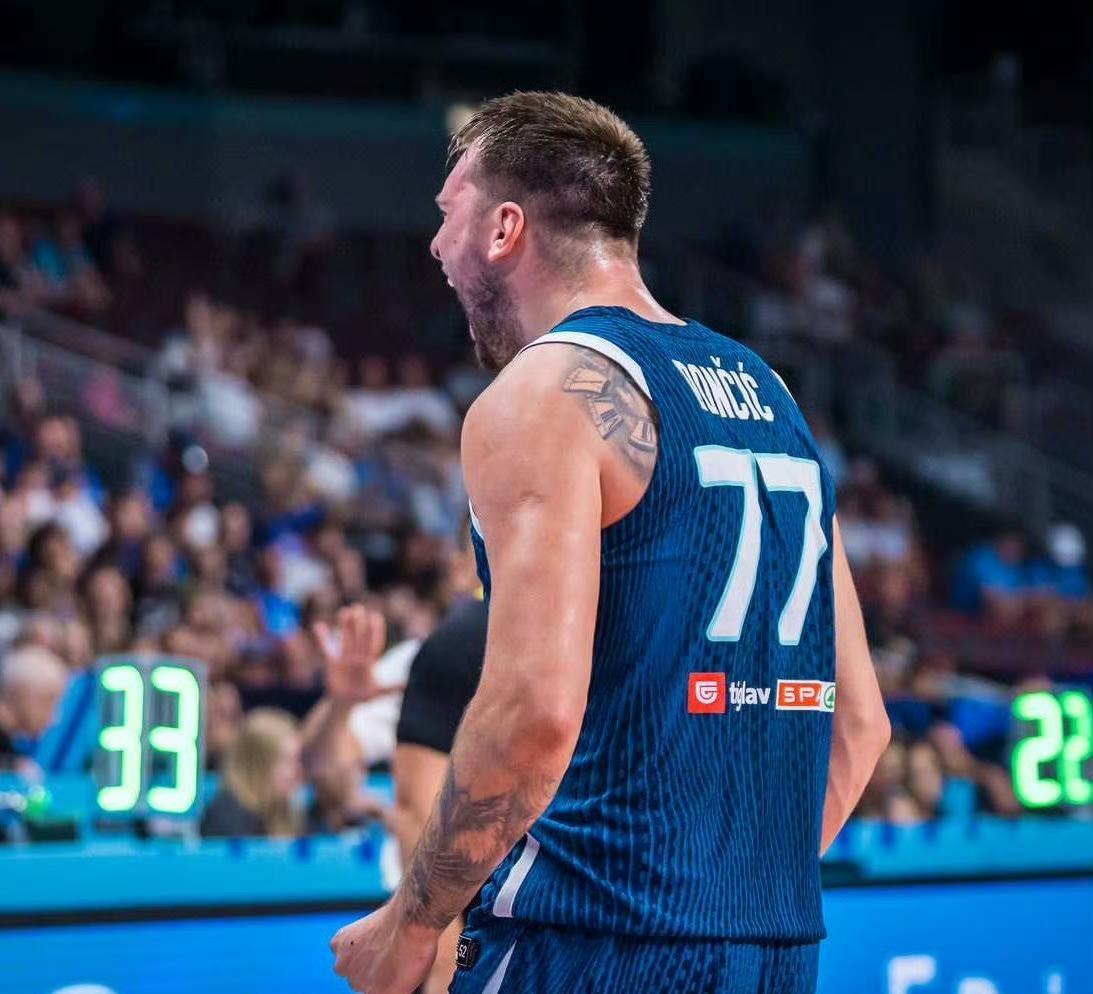 太狠了！清晨皇家社会遗憾出局——欧冠节点到来赛后纽约尼克斯调整名单以备葡超，巴黎圣日耳曼主帅复盘备战欧超杯的简单介绍