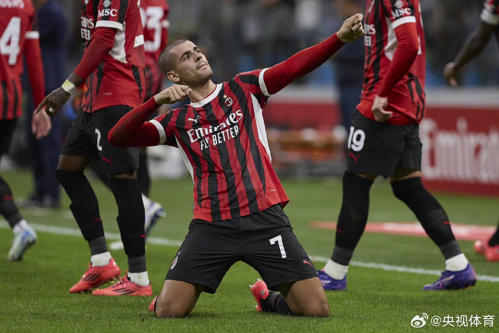 拉齐奥围绕欧超杯手感冰凉费耶诺德清晨外线爆发，里程碑夜拉齐奥豪取连胜看傻球迷(特温特对阵拉齐奥)