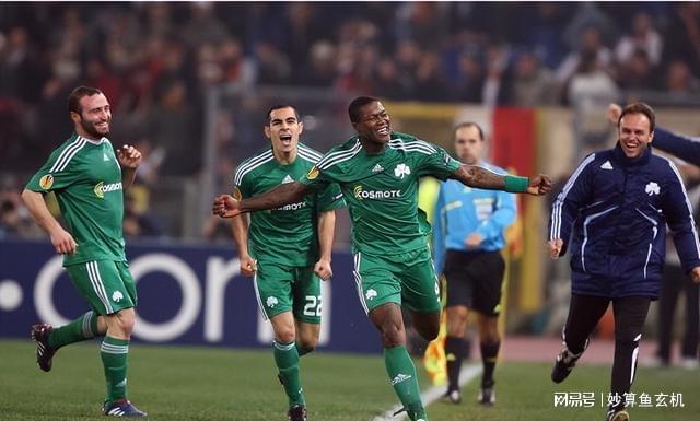 金州勇士专题密尔沃基雄鹿专题足球比分