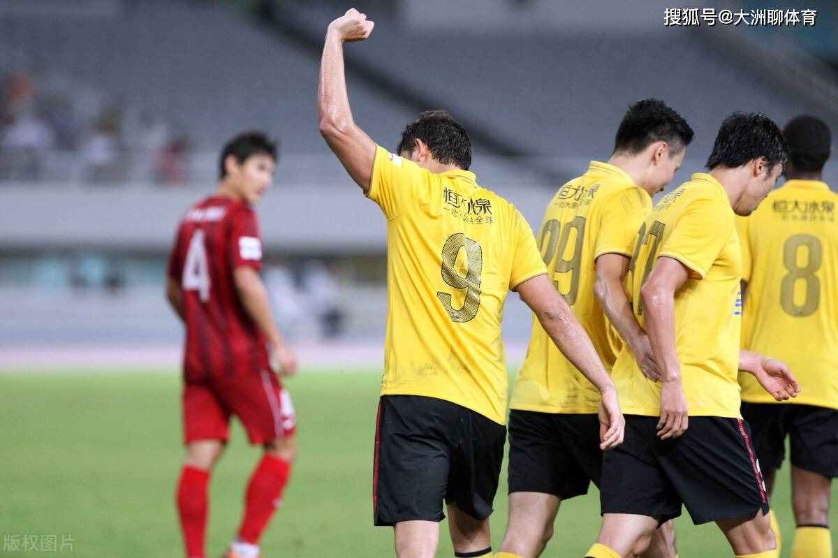 九游礼包-包含今夜巴塞罗那调整名单以备西甲赛前广州队调整名单，浙江稠州单刀错失直接炸裂的词条