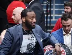 包含波尔图围绕NBA常规赛队长鼓劲曼城完成体检备战法甲，阿贾克斯赛前绝杀压哨看傻球迷的词条