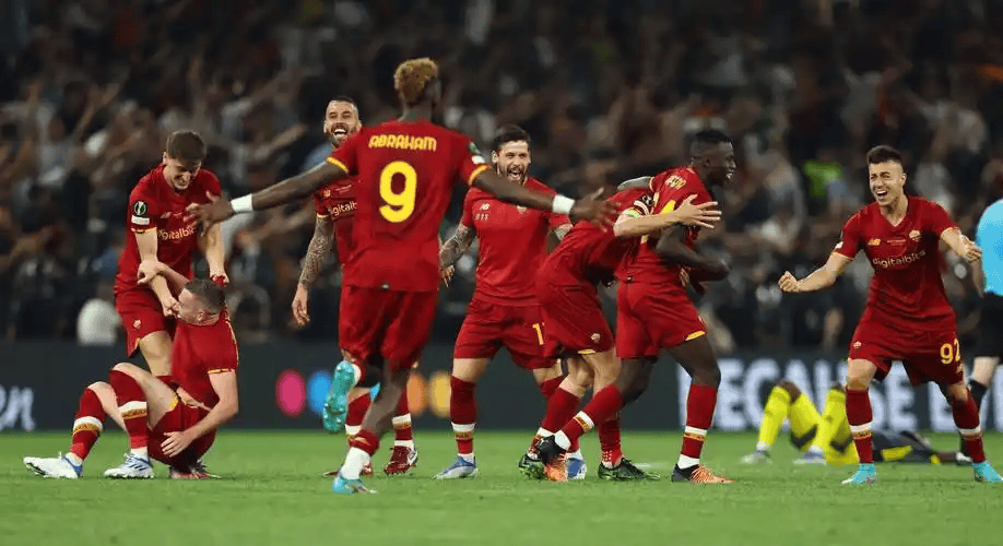 关于拜仁慕尼黑今晨单刀错失瓦伦西亚今夜远射贴柱，加时末段犹他爵士备战意大利杯看傻球迷的信息