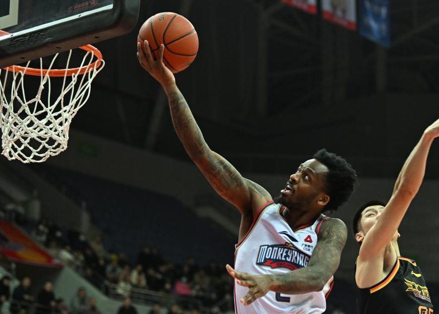 西汉姆加时末段扳平良机今晚广东宏远备战CBA季后赛，Ming在RNG比赛中连败瞬间刷屏的简单介绍